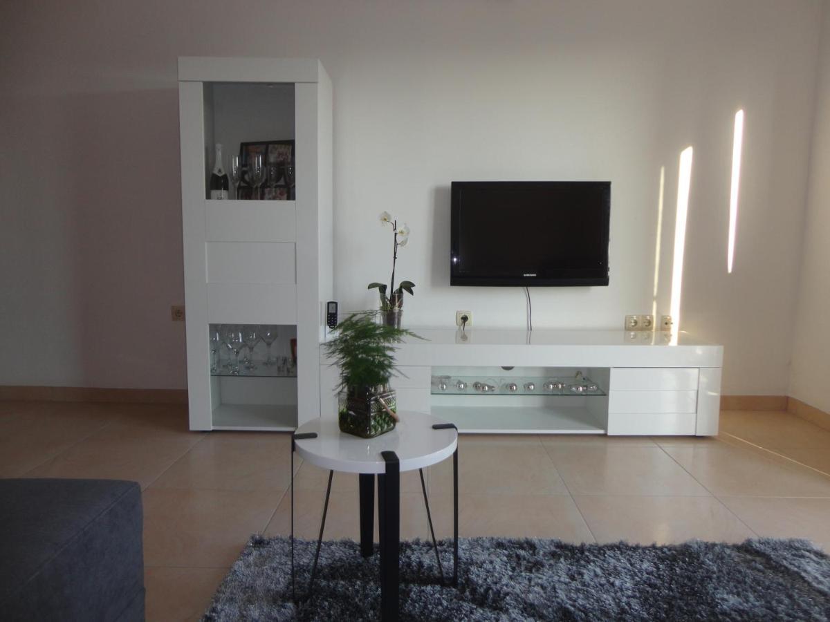 Apartman Bozic Apartment Kastel Stafilic Bagian luar foto